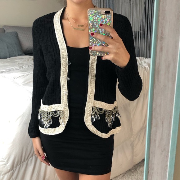 ⭐️🖤 Chandier Crystal Cardigan - Picture 3 of 8